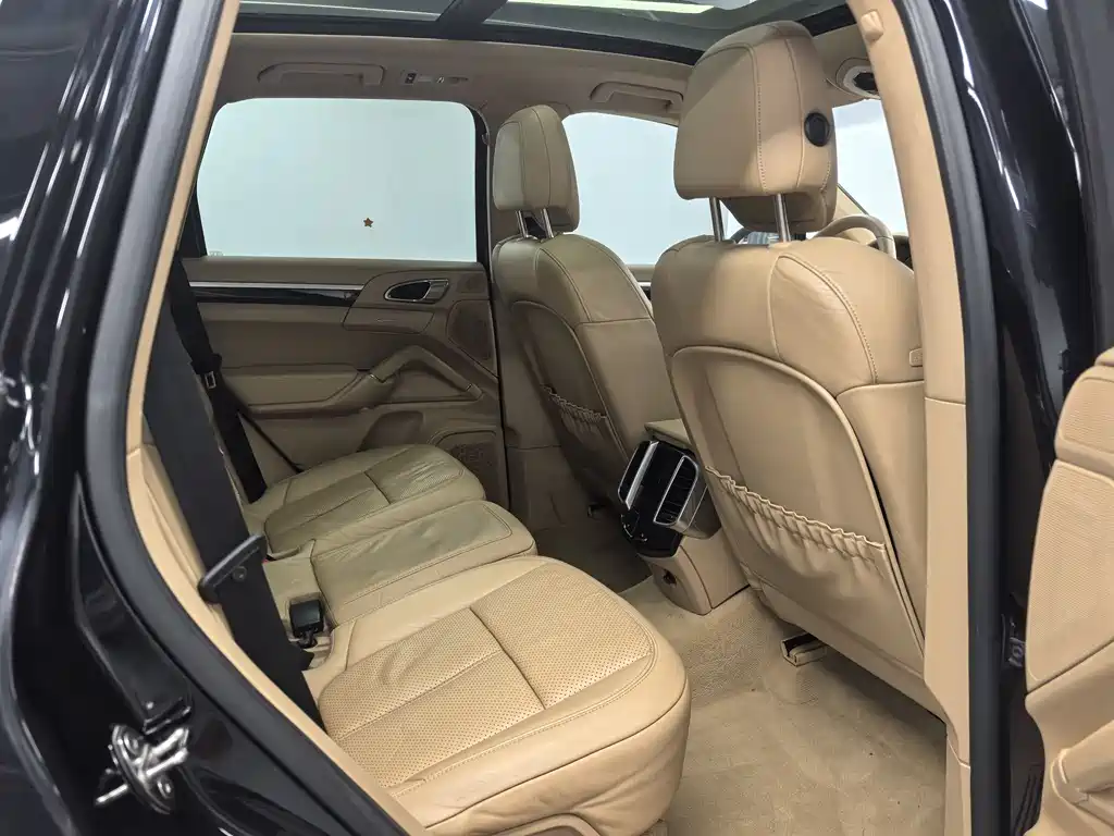 Porsche Cayenne 2011 Cayenne 3.0T