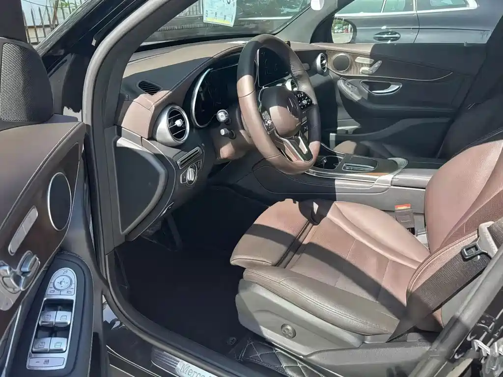 Mercedes-Benz GLC — миниатюра 2