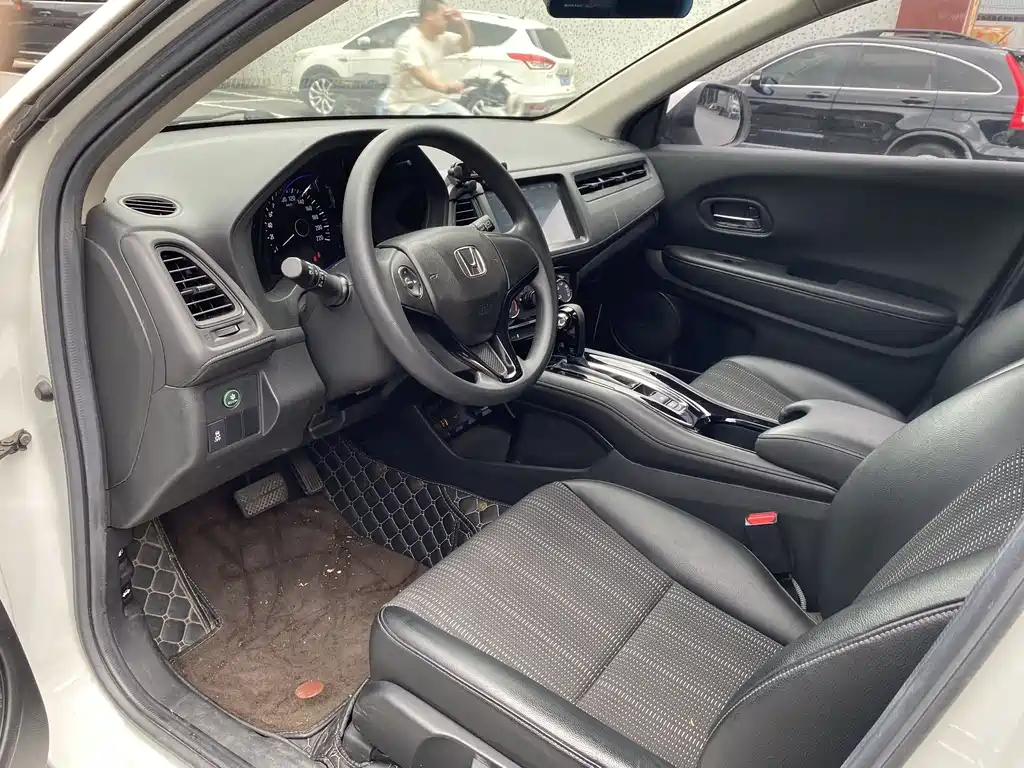 Honda Vezel 2017 1.8L CVT