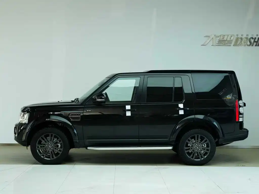 Land Rover Discovery 2016 3.0 SC V6 HSE