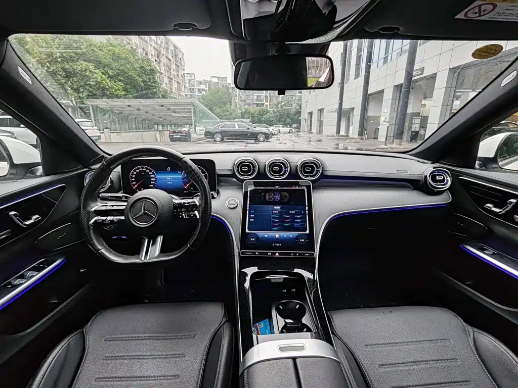 Mercedes-Benz C-Class — миниатюра 15