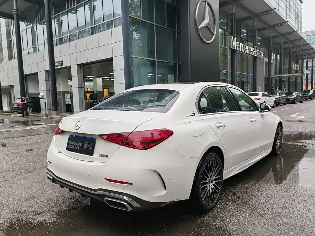 Mercedes-Benz C-Class — миниатюра 4