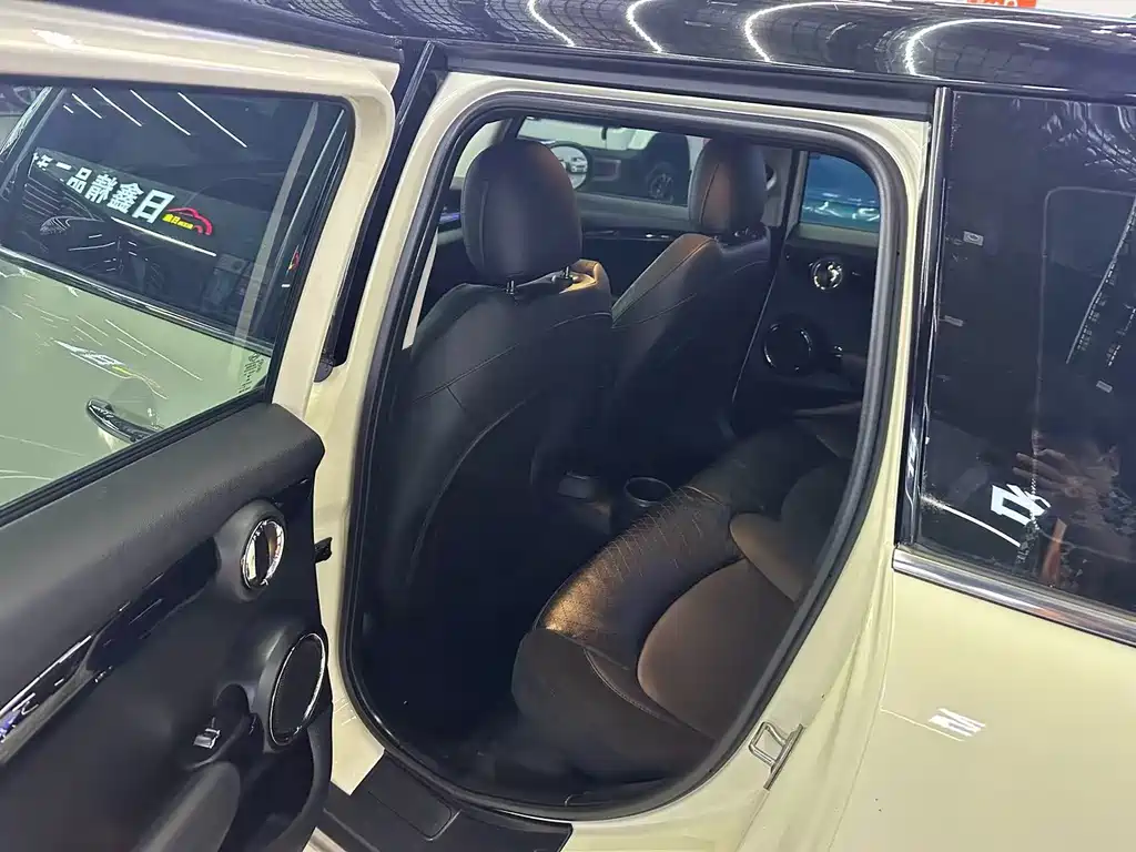 MINI Mini — миниатюра 6