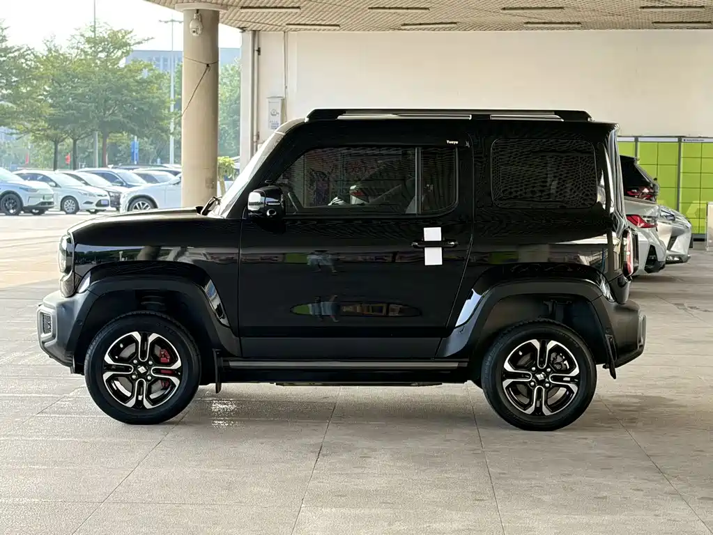 Baojun Yueye — миниатюра 4