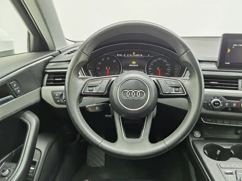 Audi A4L — миниатюра 11