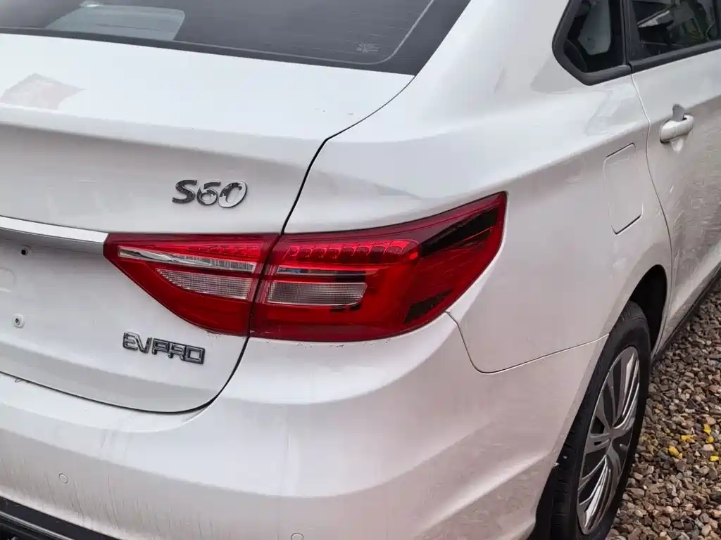 DONGFENG POPULAR S60EV