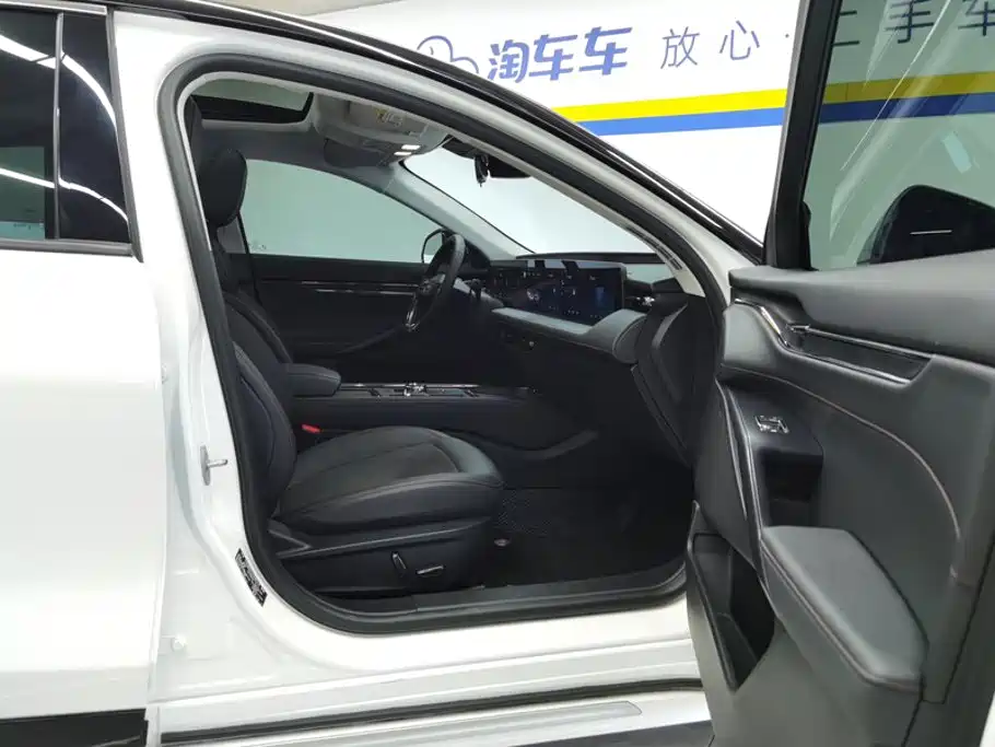 Ford Mondeo — миниатюра 8