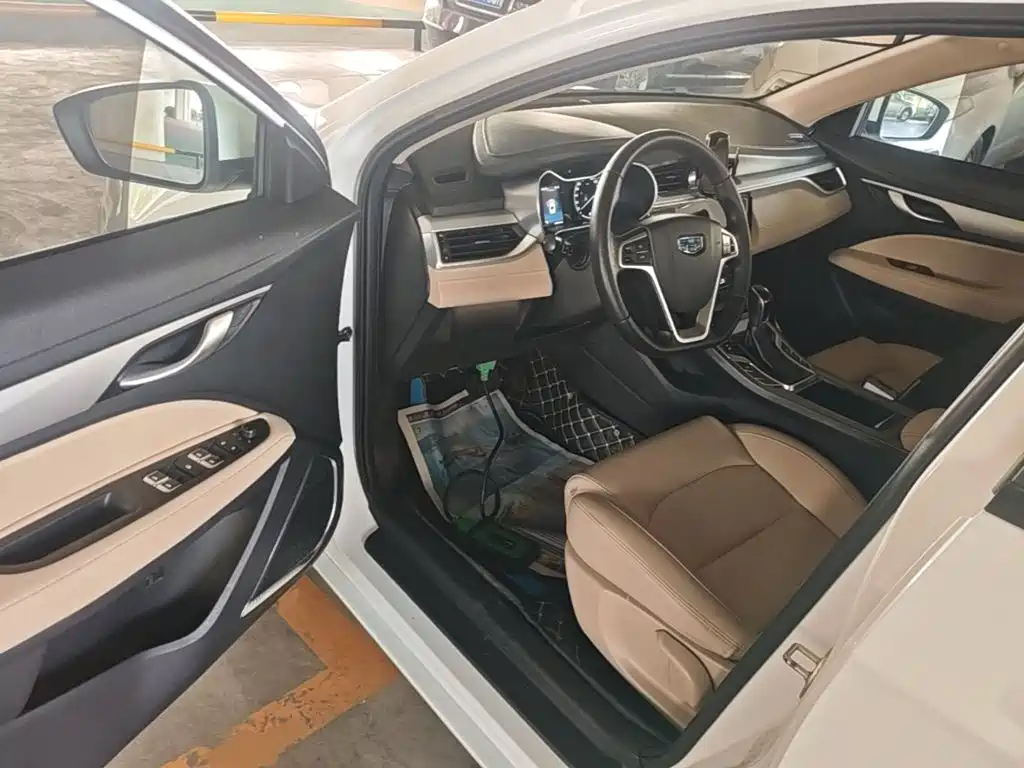 Geely Emgrand — миниатюра 16
