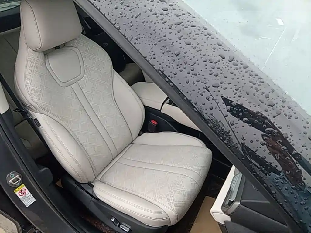 BYD Yuan UP — миниатюра 25