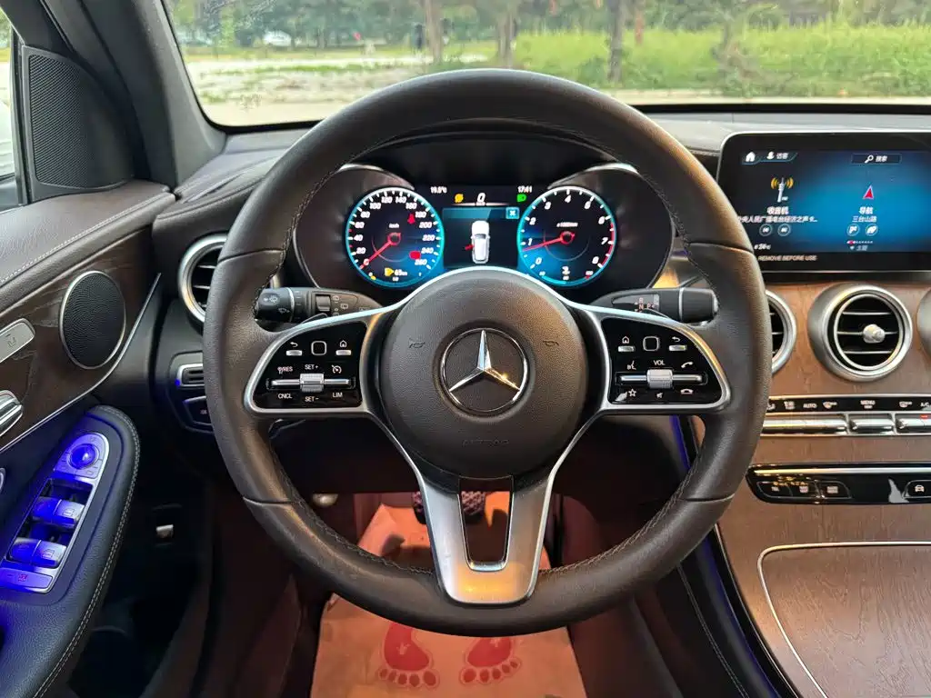 Mercedes-Benz GLC — миниатюра 34