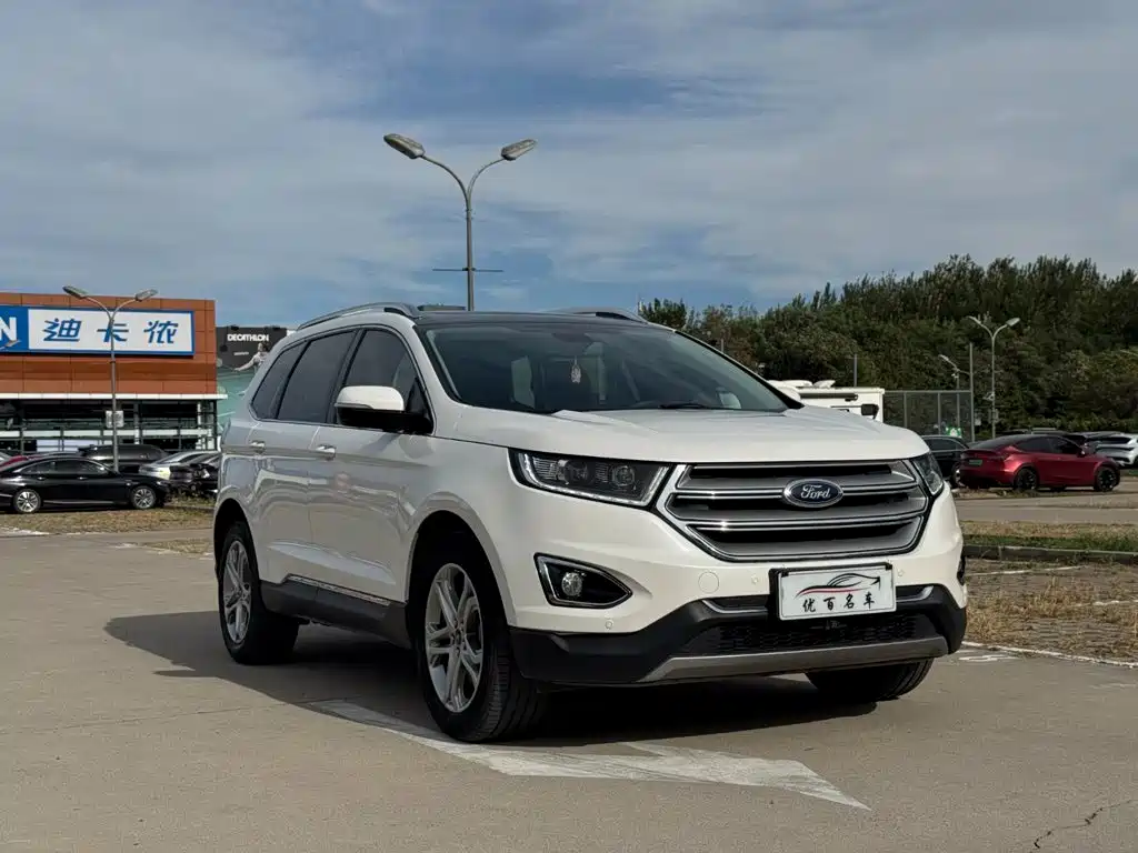 Ford Edge — миниатюра 3