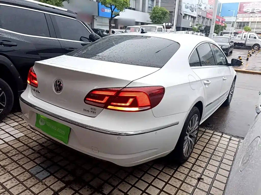 Volkswagen FAW - Passat CC CC 2016 1.8TSI Luxury