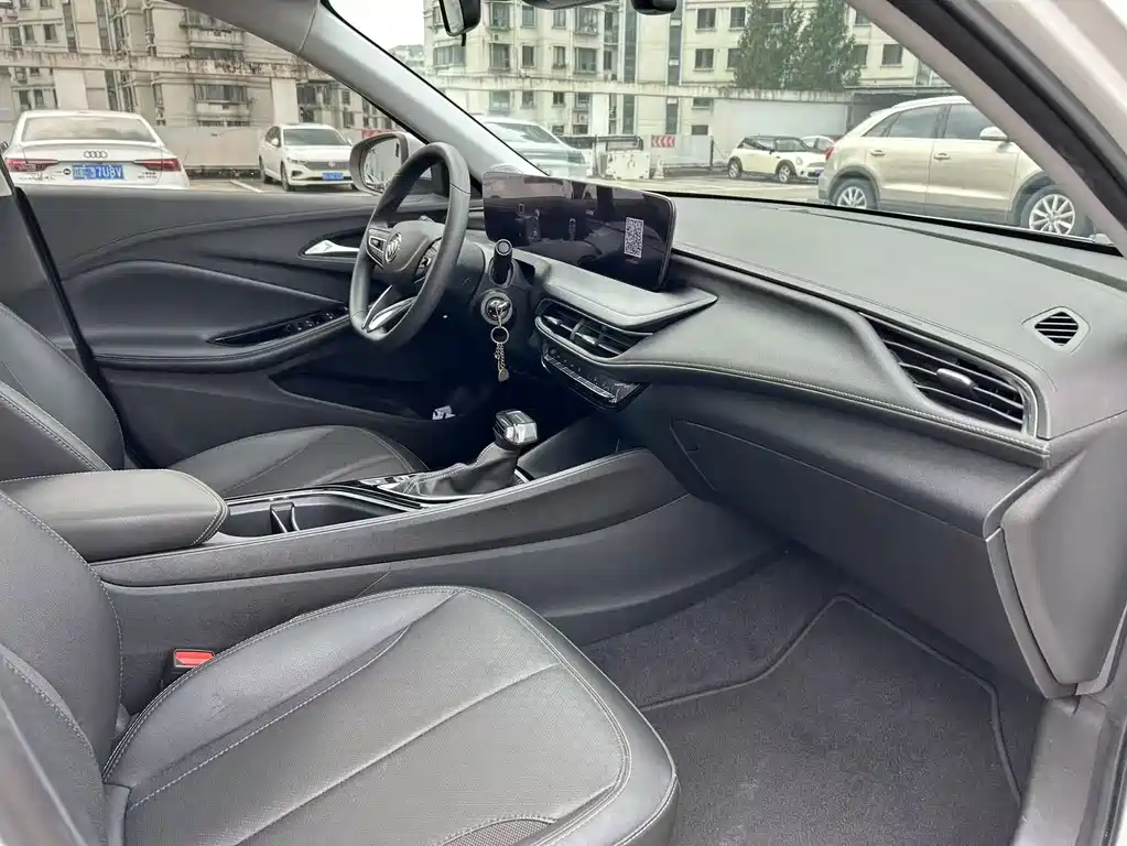 Buick Verano — миниатюра 4