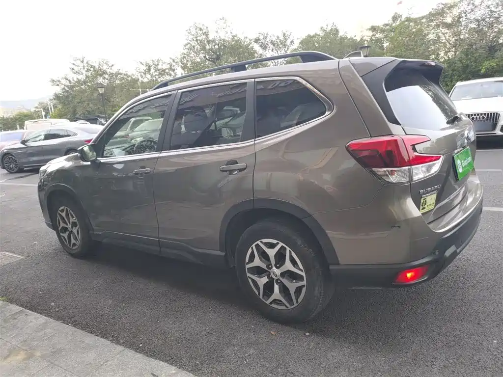 SUBARU FORESTER
