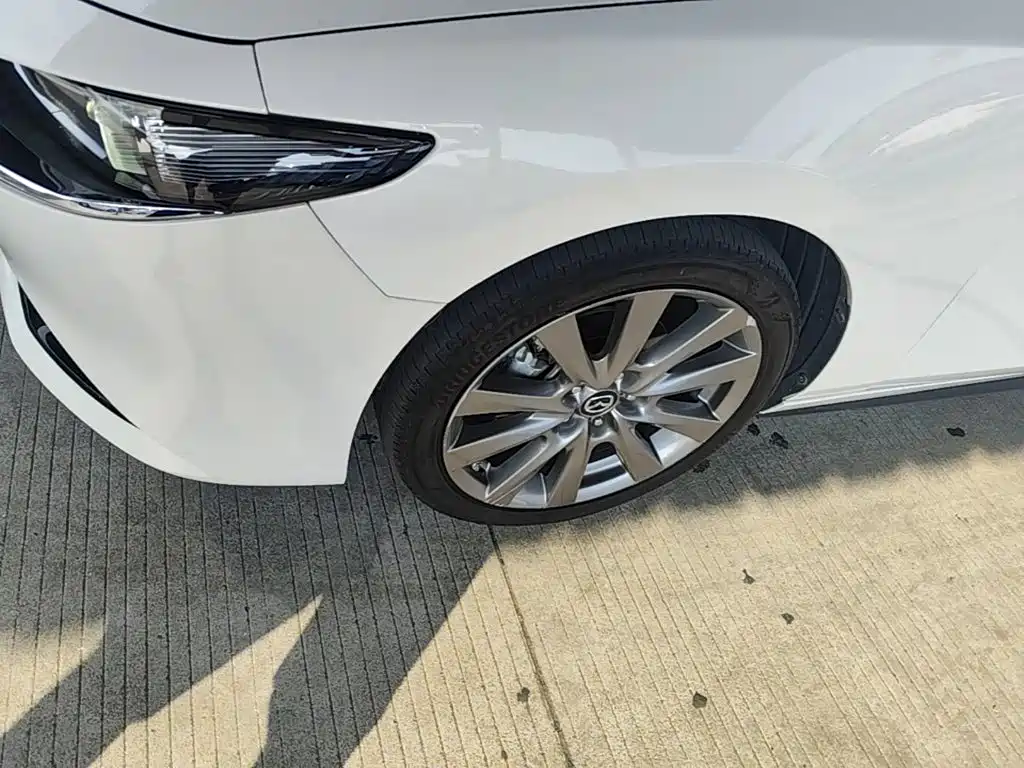 Mazda 3 Axela — миниатюра 23