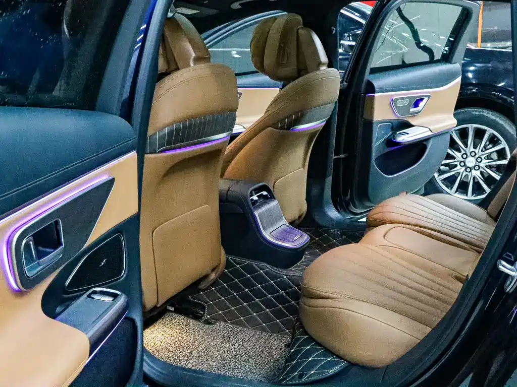 Mercedes-Benz E-Class E 2024 E 300 L Luxury