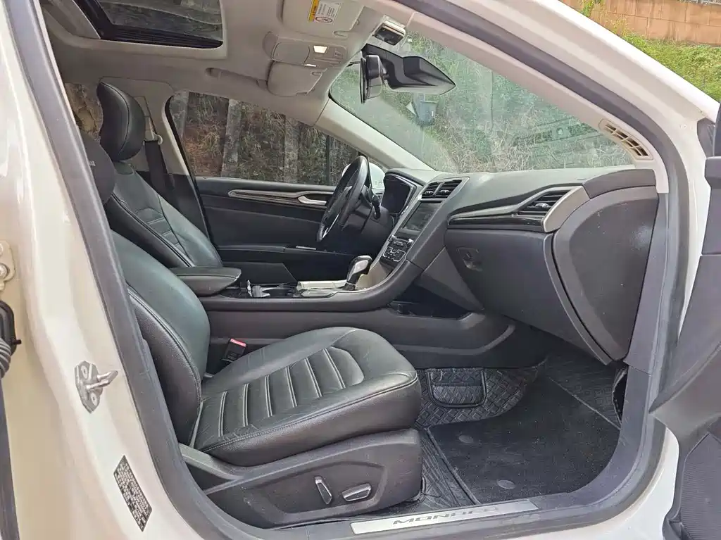Ford Mondeo — миниатюра 15