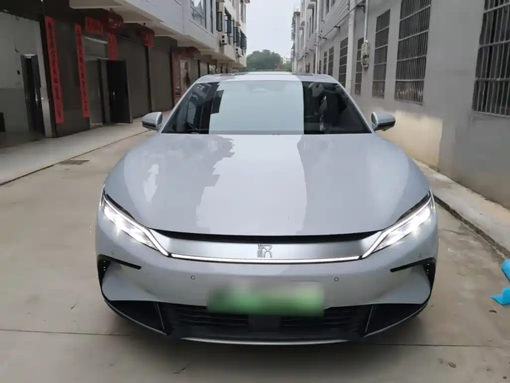 BYD Han — миниатюра 3