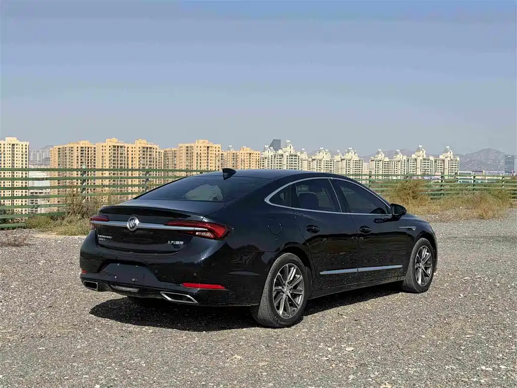 Buick LaCrosse — миниатюра 4