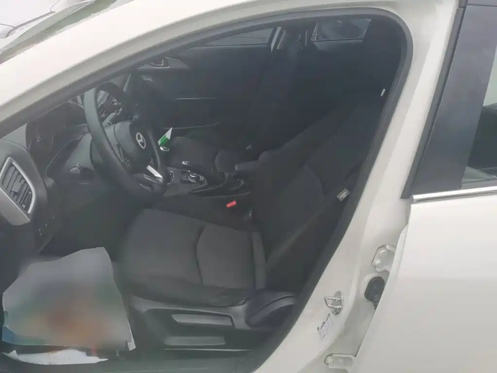 Mazda 3 Axela — миниатюра 15