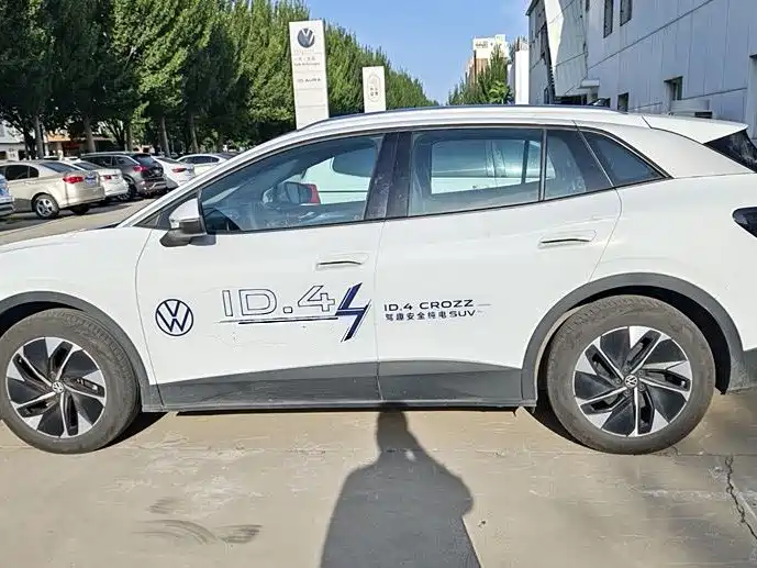 Volkswagen ID.4 Crozz — миниатюра 5