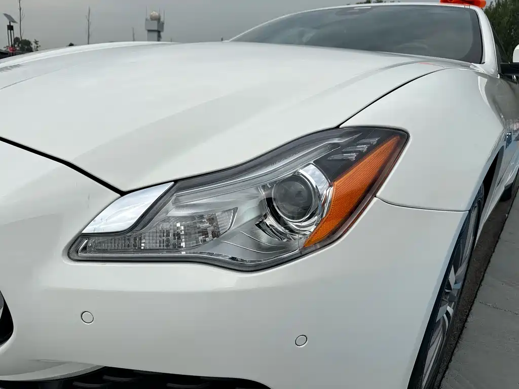 Maserati Quattroporte — миниатюра 27