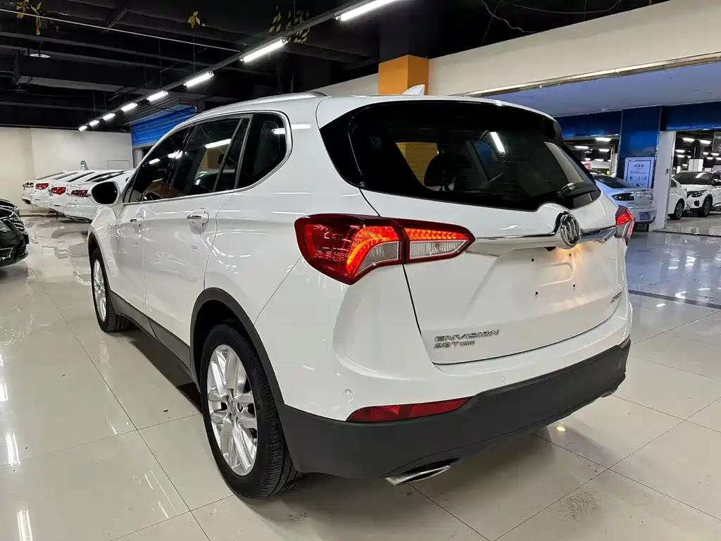 Buick Envision Plus — миниатюра 8