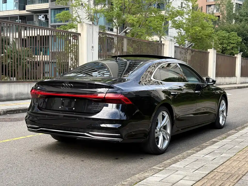 Audi A7L — миниатюра 16