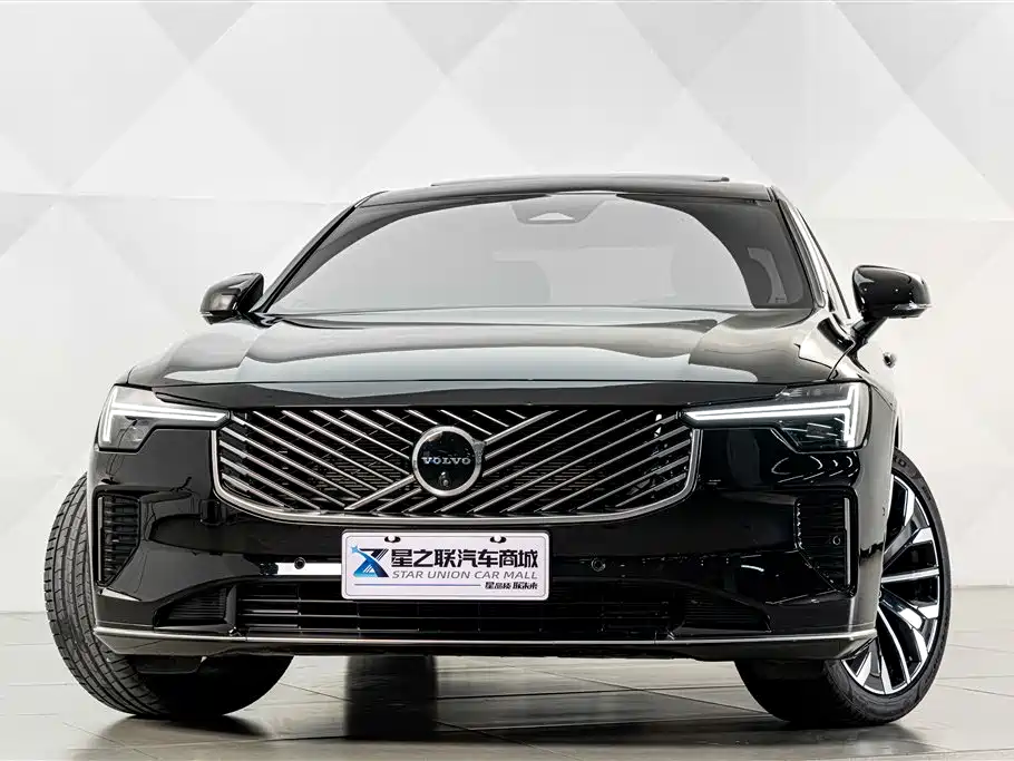 Volvo S90 — миниатюра 3