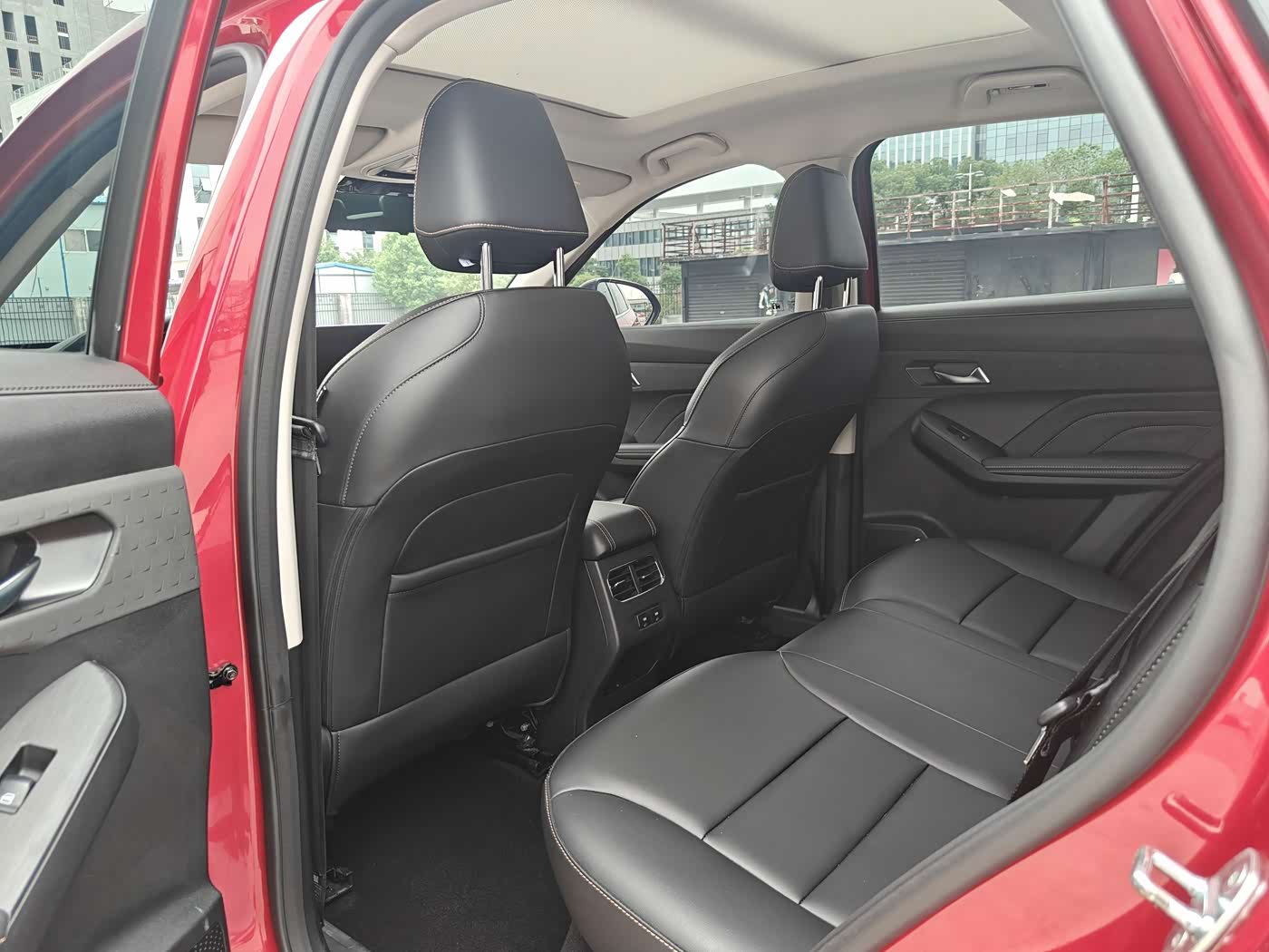 Haval Haval Chitu 1.5 л 2022 г. красный/фиолетовый, пробег 41000 км