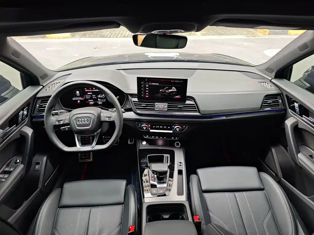 Audi Q5L 2024 — фото 4