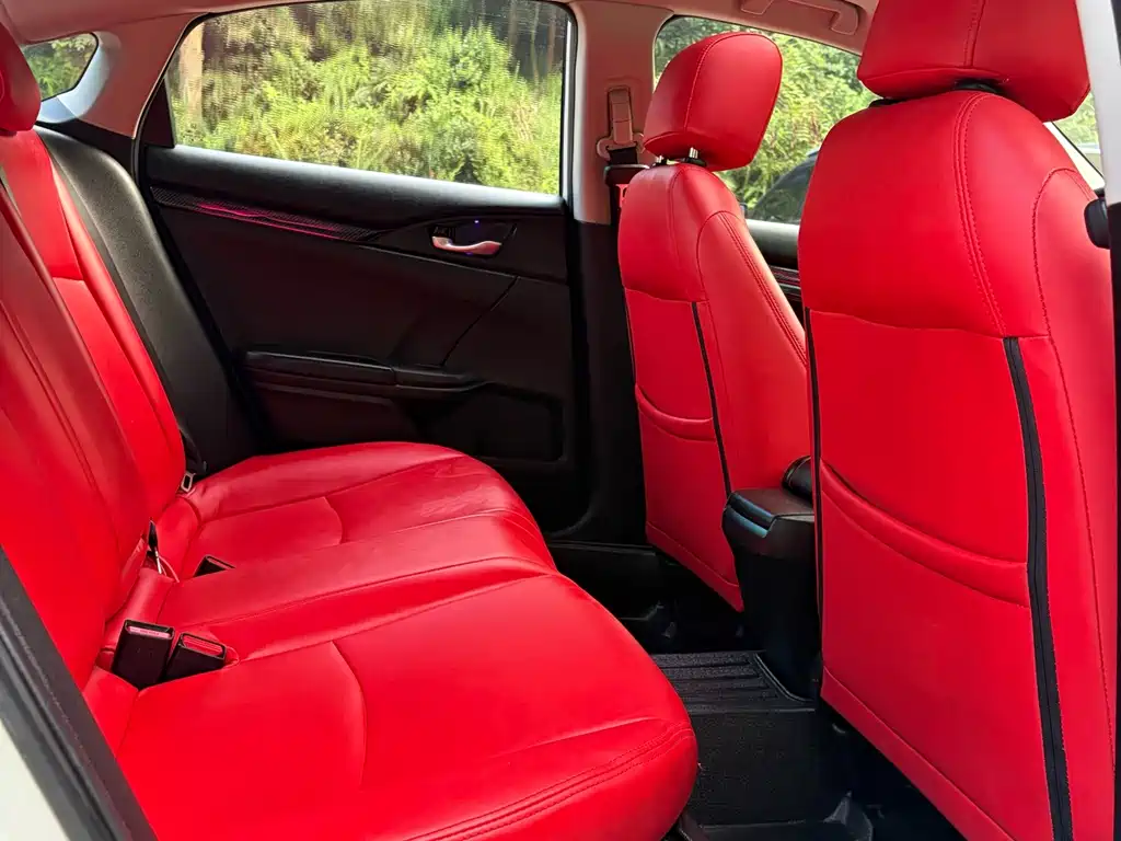 Honda Civic — миниатюра 12