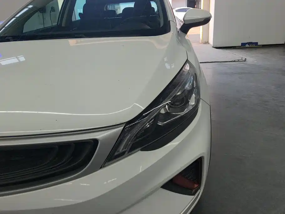 Geely Emgrand GS — миниатюра 5