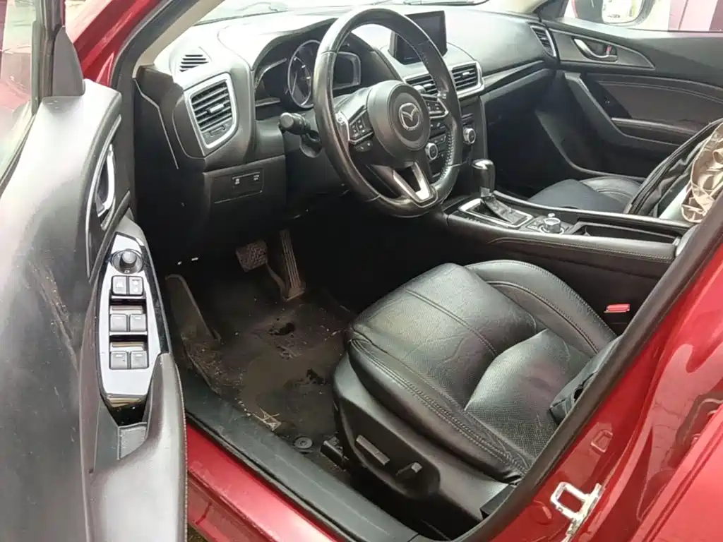 Mazda 3 Axela — миниатюра 15