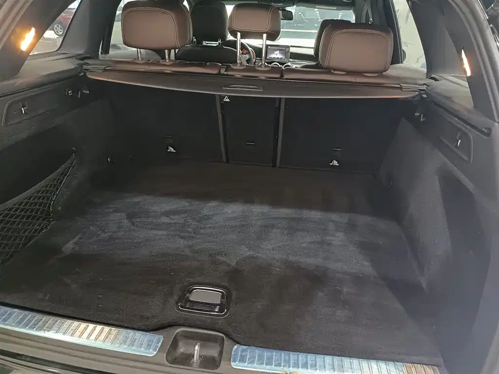 Mercedes-Benz GLC 2018 GLC 260 4MATIC
