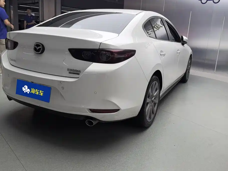 Mazda 3 Axela — миниатюра 3
