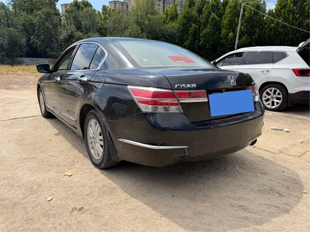 Honda Accord — миниатюра 7