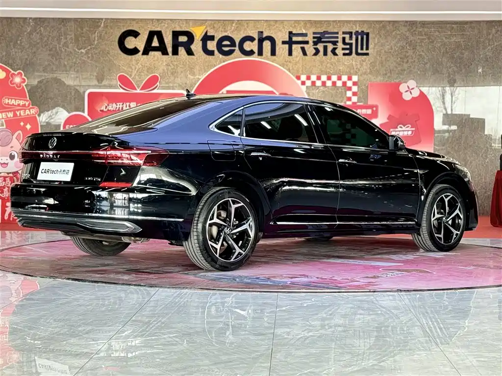 Volkswagen Passat 2023 330TSI Elite