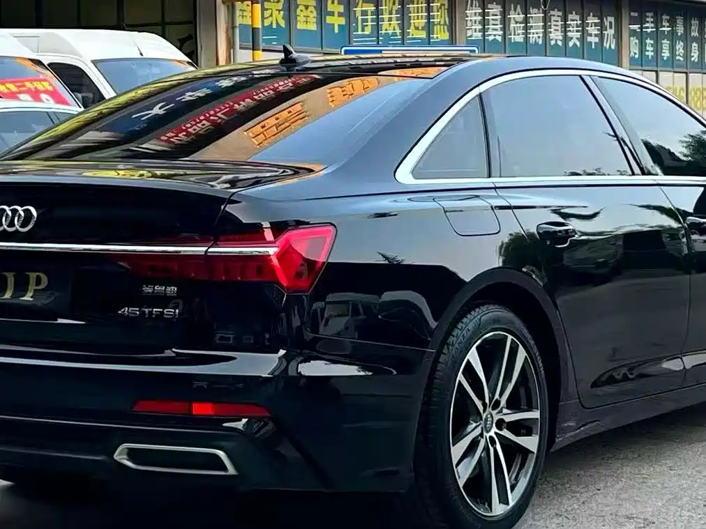 Audi A6L — миниатюра 6