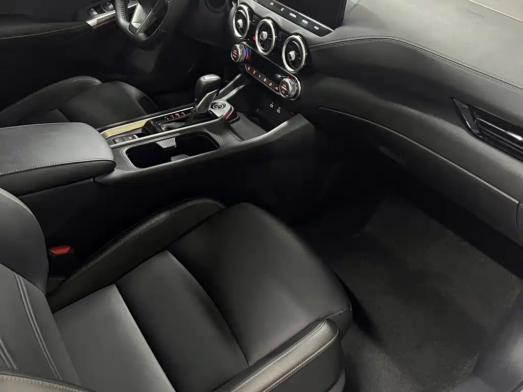 Nissan Sylphy — миниатюра 4