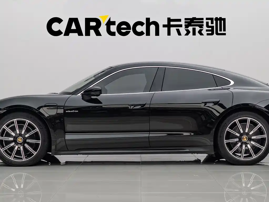Porsche Taycan — миниатюра 14