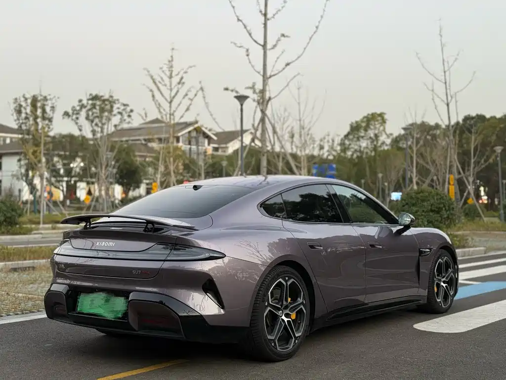 XIAOMI CAR XIAOMI SU7
