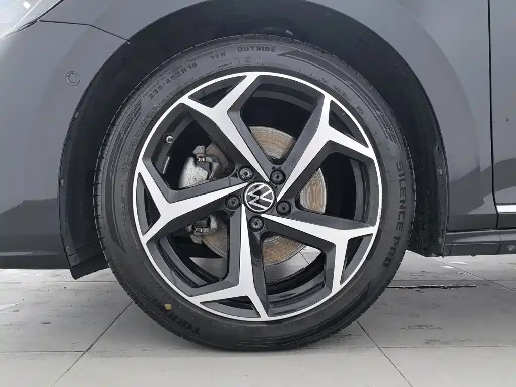 Volkswagen Passat — миниатюра 17