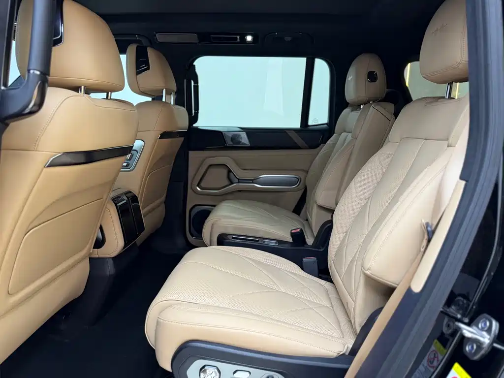 FANG CHENG BAO LEOPARD 8