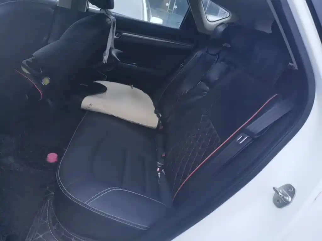 Geely Emgrand GS — миниатюра 17