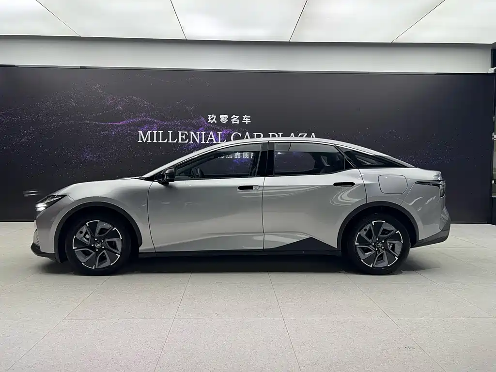 Toyota bZ3 — миниатюра 4