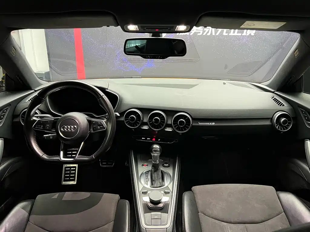 Audi TT — миниатюра 14