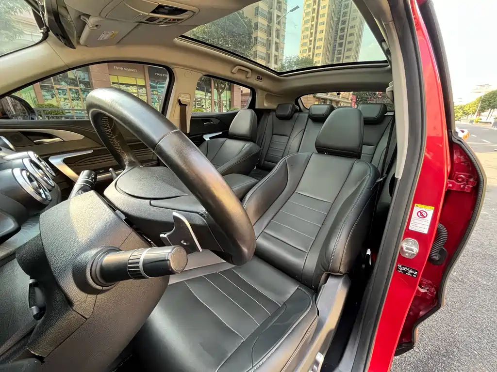 WEI PAI WEI BRAND VV5