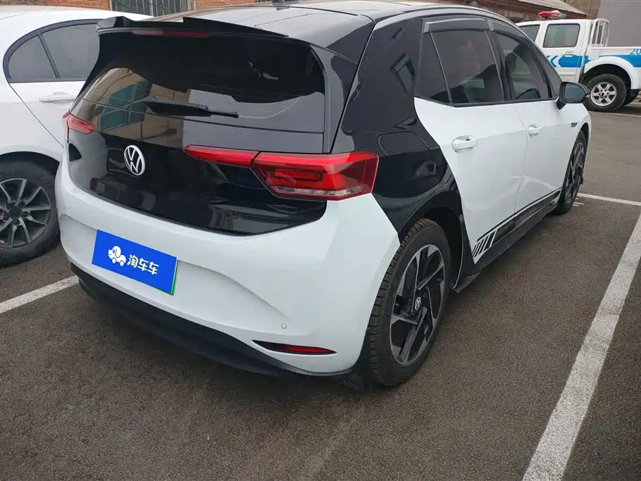 VOLKSWAGEN ID.3