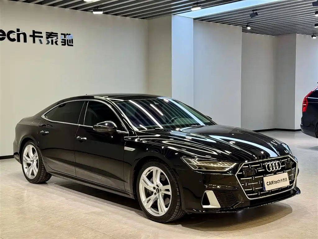 Audi A7L 2024 45TFSI quattro S-line